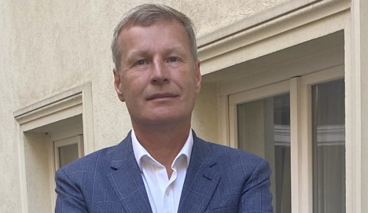 GLOSA: Jedním z poražených v českých prezidentských volbách je i Macron