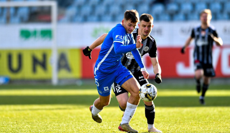 Dobrý výkon na jihu Čech. Slovan vyhrál v Českých Budějovicích 2:0