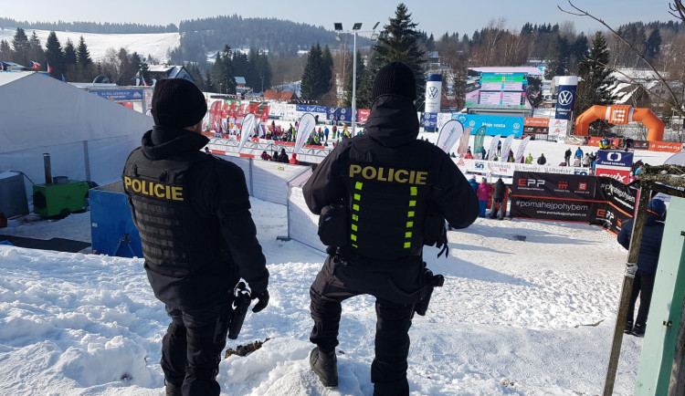 Počítejte o víkendu s omezením v dopravě kvůli závodu Jizerská 50. Do hor pojedou posily