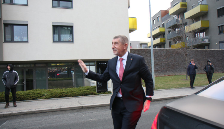 16749198067425-139-img-3187