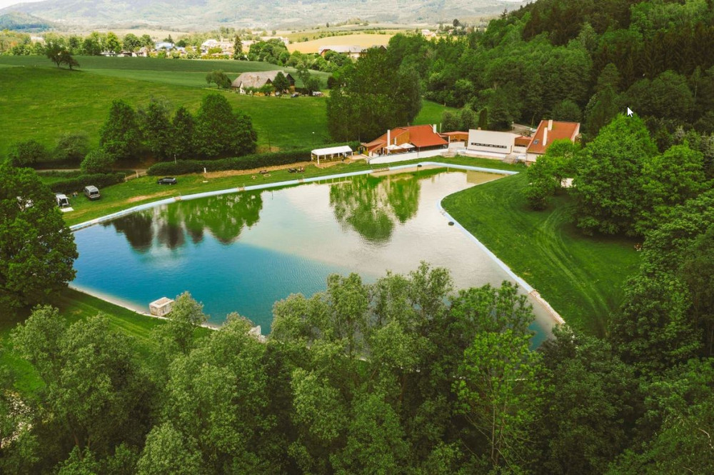 Koupaliště v Českém Dubu.