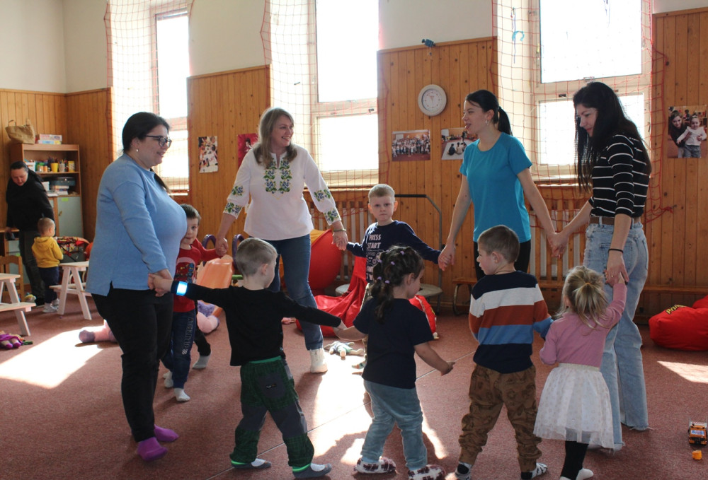 F Point už rok pomáhá uprchlíkům v Ukrajinském domě. Nejtěžší je pro ně české tvarosloví, říká pedagožka
