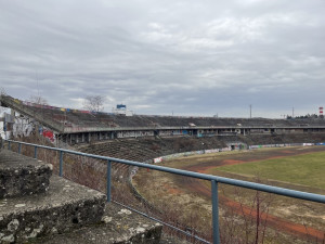 V Brně zakázali radním vstup na stadion. Lužánky developerům nedáme, burcuje fotbalista Švancara