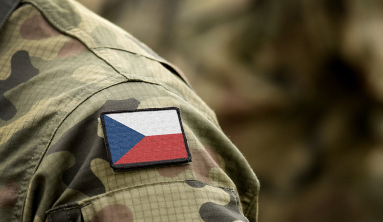 Copyright (c) 2019 Bumble Dee/Shutterstock.  No use without permission.