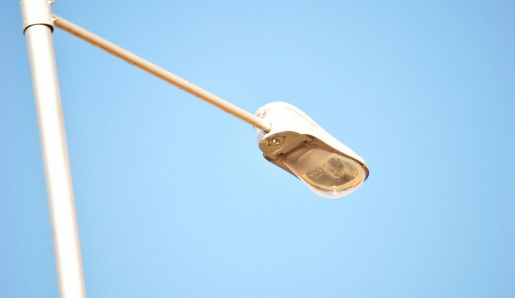 Česká Lípa kvůli úspoře energie vymění na sedm stovek svítidel ve městě