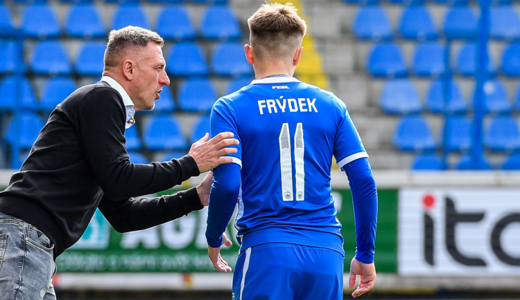 Pět kol bez porážky. Doufám, že nám to vydrží, řekl trenér Slovanu Kozel