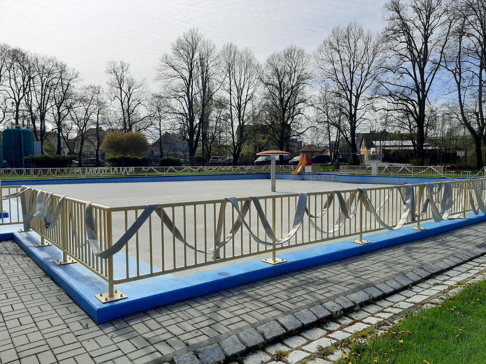 Rokycanské koupaliště se chystá na sezonu, už do něj teče voda z řeky Klabavy