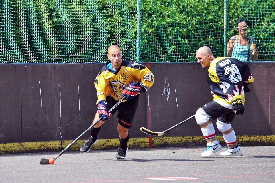 Hokejbal je pro mě skvělé odreagování, svěřuje se hokejista Dominik Hrníčko