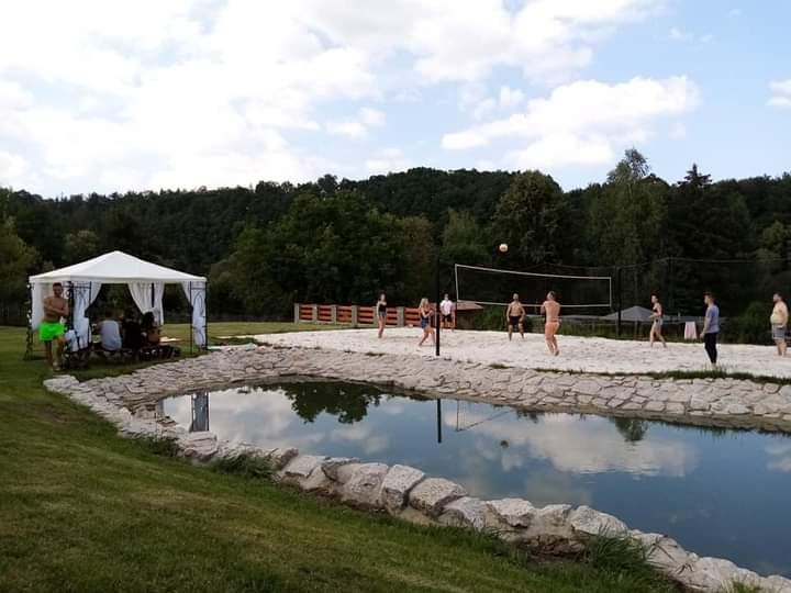 Se zákazníkem si vytvoříme přátelský vztah, říká majitel penzionu Na Suché Jan Dejmek. Svatby pořádá i v týdnu