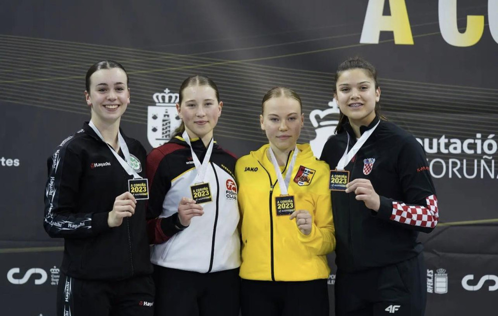 Tři medaile ze Světové ligy mládeže pro českobudějovické karatisty