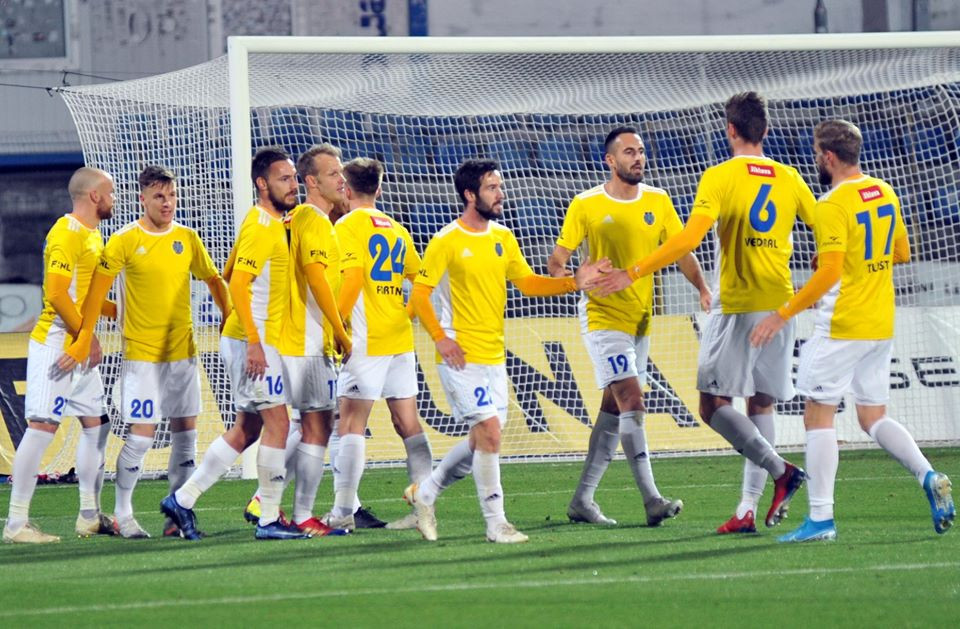 Tříbodová premiéra trenéra Oulehly. Vysočina ovládla záchranářský souboj s Třincem, porazila ho 2:1 