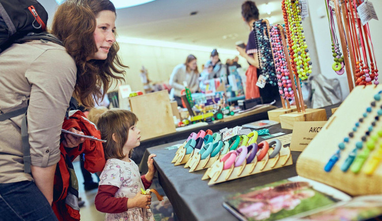 Festival Juchů přiveze do Vratislavic nápadité hračky i potřeby pro děti