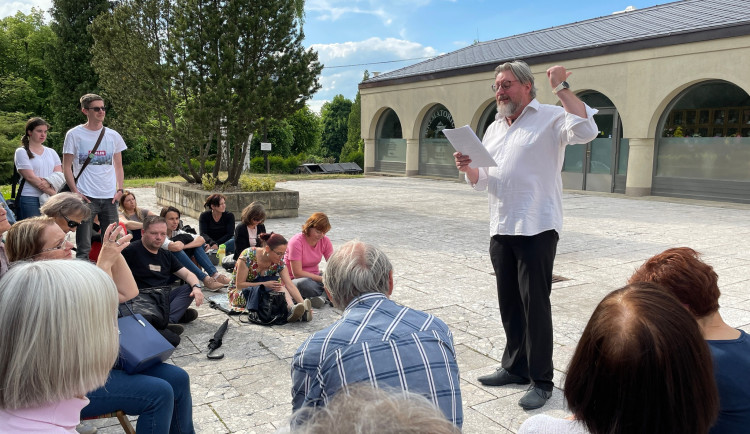 Vydejte se do hudebního světa prostřednictvím knih. Literatour se blíží