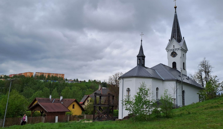 Kostel v Harcově čeká nová etapa. Chtějí tu otevřít centrum pro rodiny