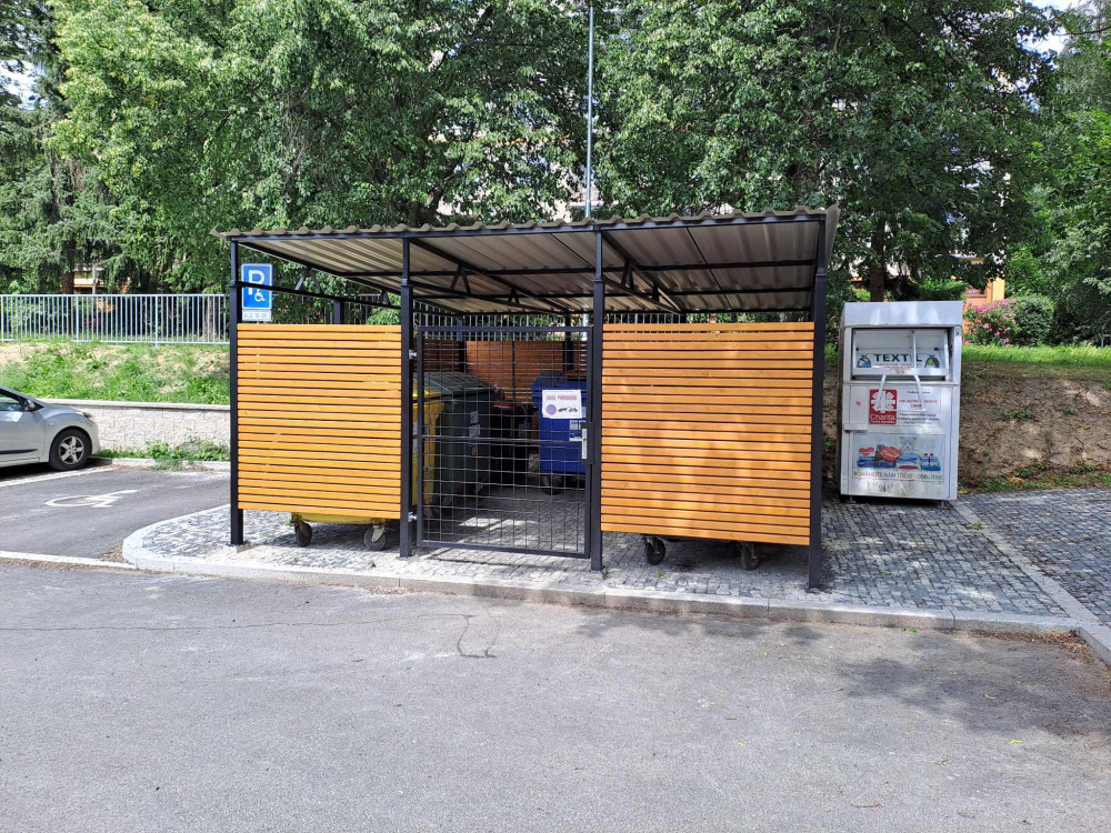 Lidem v Rychtářské se nelíbí úpravy sídliště. Podle nich jsou nedotažené