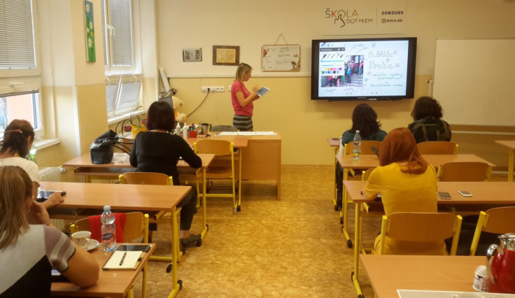 1000x1000-1473396290-ilustracni-foto