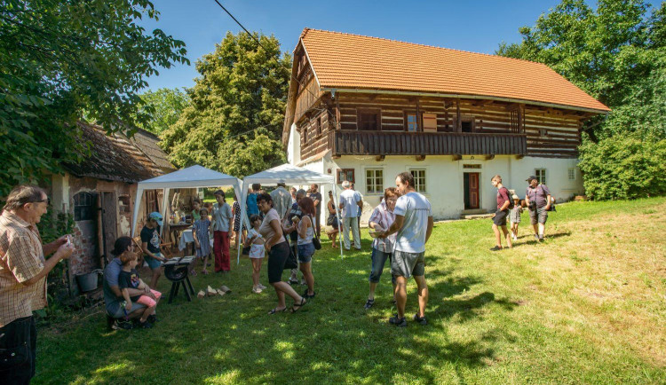 Prázdninový tip: Poznávejte tradice, otevřou se unikátní stavení