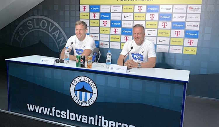 Slovan začne s Baníkem, nový kapitán Rabušic věří, že přijdou fanoušci. Trenér Kozel chce ještě útočníka