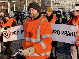 Třicítka je jen začátek, naše akce se budou stupňovat. Vězení se nebojím, říká aktivista Arne Springorum