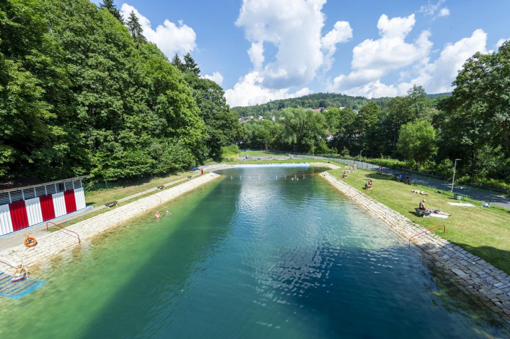 Koupaliště s vodou nevhodnou ke koupání Tanvald vypustil a vyčistil