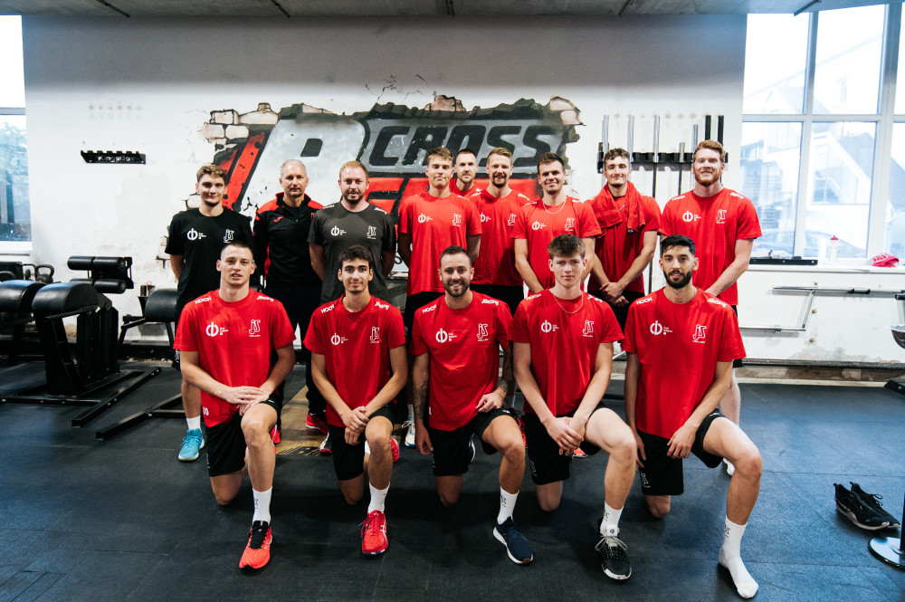 Jihostroj odstartoval přípravu v téměř kompletním složení