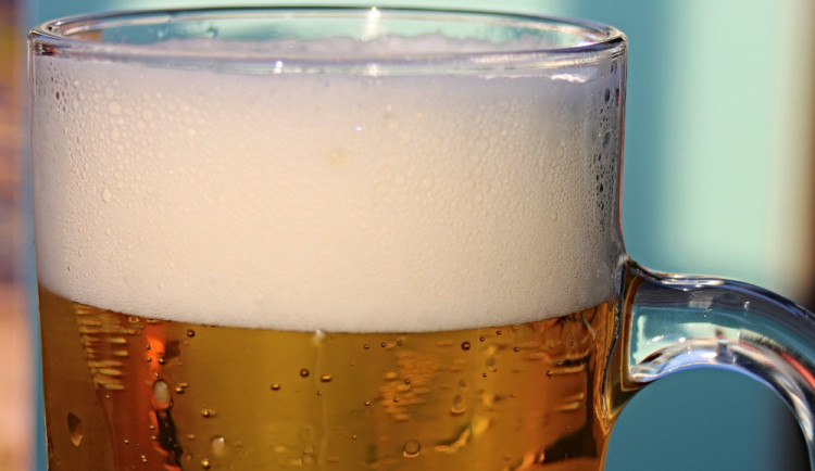 size4-16015460966908-124-pivo-v-cesku-zdrazuje-po-dalsich-znackach-zvysil-ceny-i-staropramen