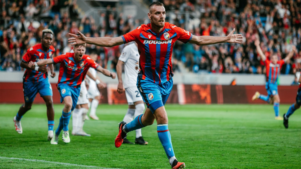 Fotbalisté Plzně porazili Kostanaj i doma a zahrají si skupinu Konferenční ligy