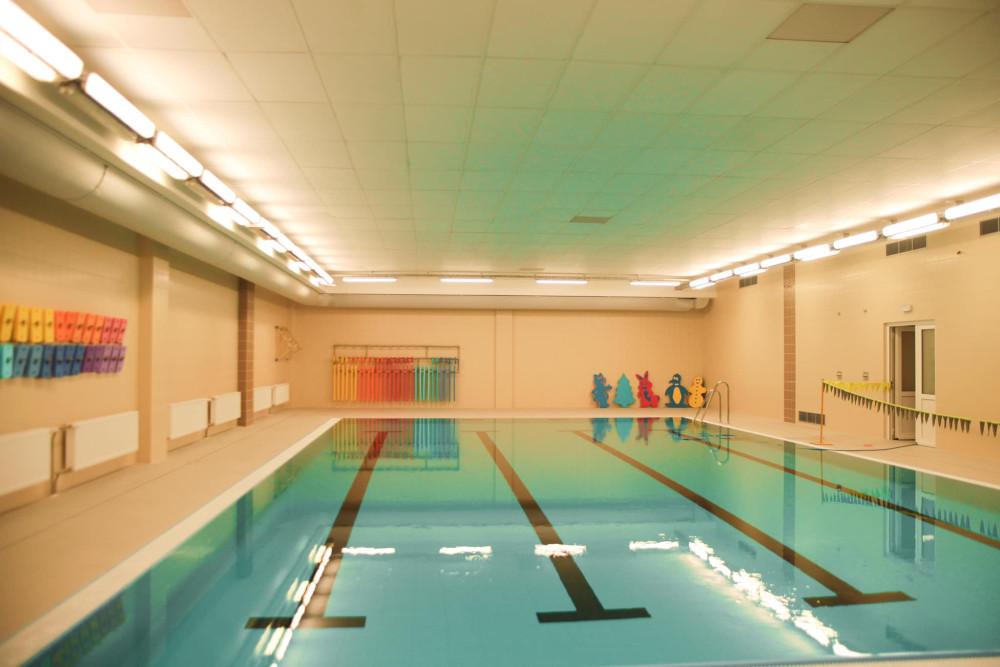 Opravený bazén v moravskobudějovické škole bude i pro veřejnost