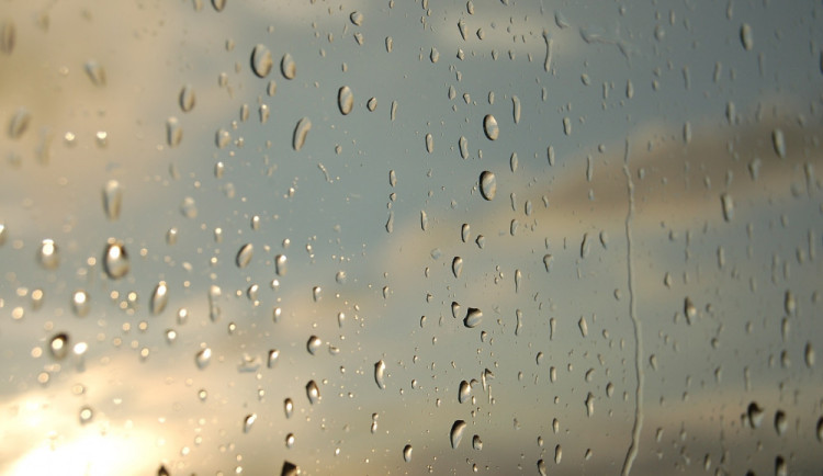 Po chladnějším víkendu se opět oteplí. Příští týden přinese letní teploty