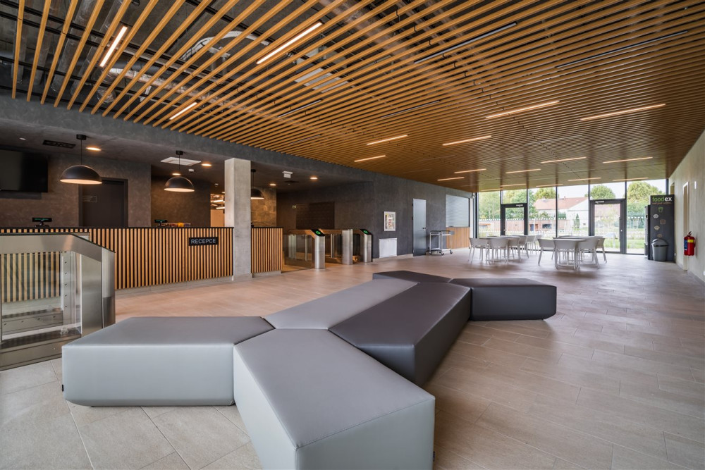 V Kyjově dokončili největší investici v historii. Nový aquapark zaplnili první návštěvníci