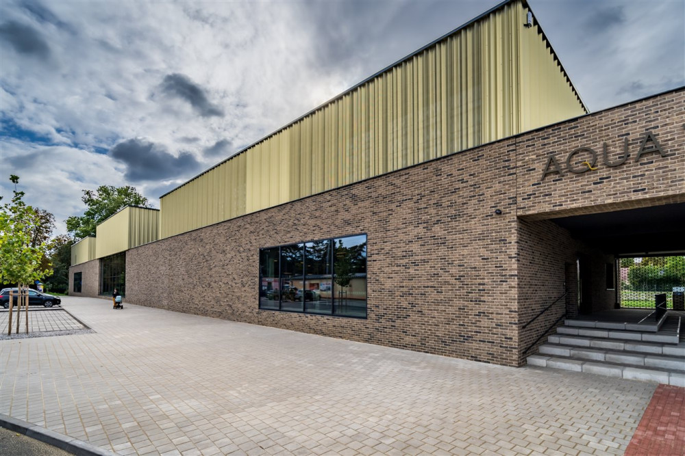 V Kyjově dokončili největší investici v historii. Nový aquapark zaplnili první návštěvníci