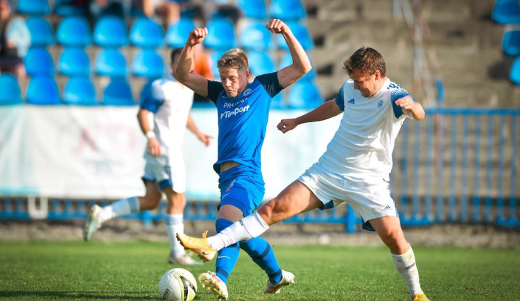 Slovan postupuje v poháru. V Kladně ale zahazoval šance