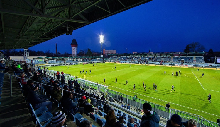 Pohár, lvíčata a liga. V říjnu nabídne Střelecký ostrov pět zápasů