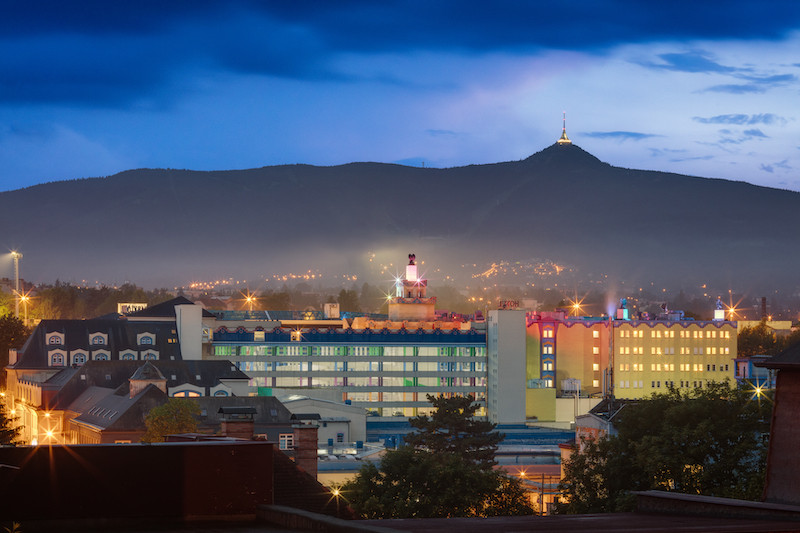 Ze staré textilky továrna na zábavu. Liberecké CENTRUM BABYLON slaví čtvrtstoletí