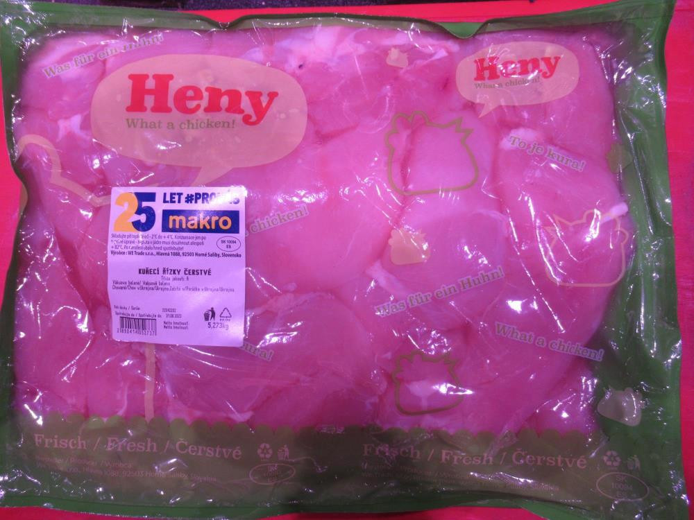 Další kuřecí maso ze zahraničí obsahovalo salmonelu. Nebezpečné může být, i pokud ho mají lidé v mrazáku