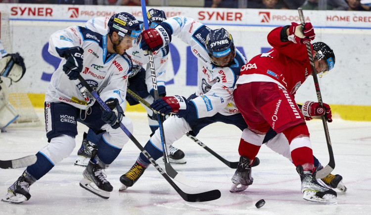 Tygři v dohrávce zdolali Olomouc 4:1. Dva body mají Flynn i Najman