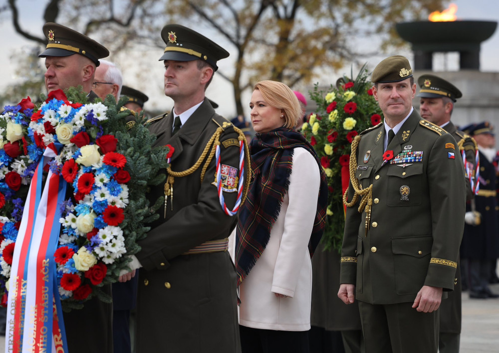 Veteránům nestačí vyjadřovat vděčnost, musíme jim pomáhat, řekla Černochová