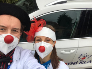 I v těch nejbolavějších okamžicích se všichni touží trochu radovat