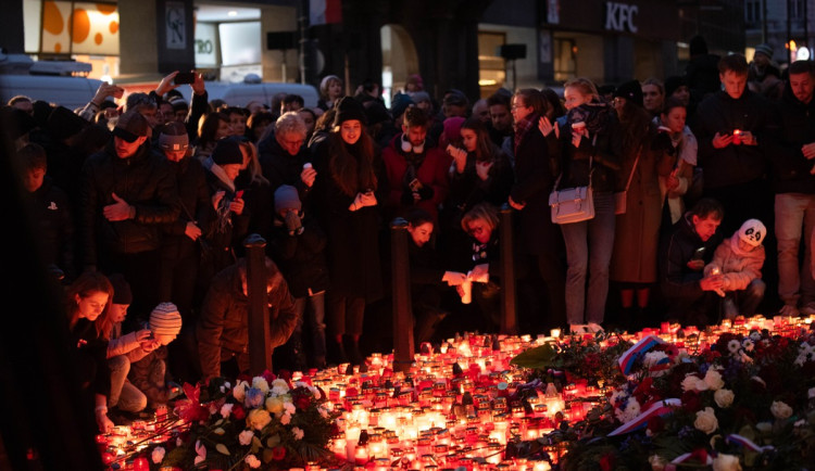 FOTOGALERIE: Podívejte se na atmosféru oslav na Národní