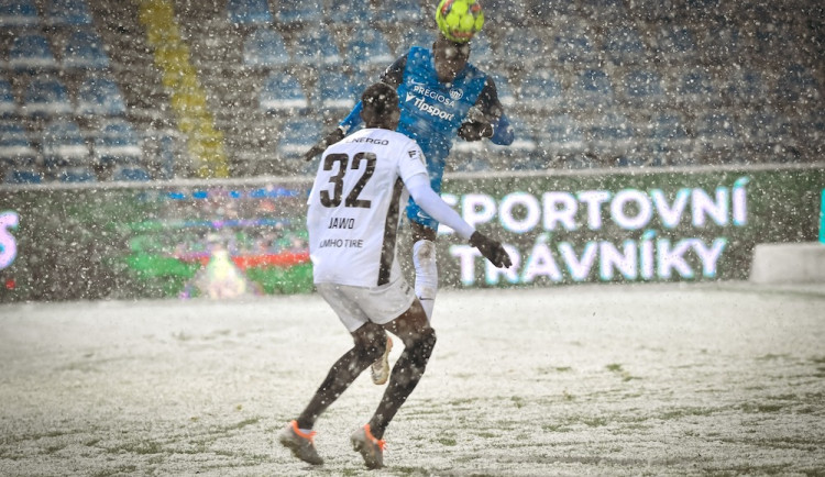 Slovan na sněhu udolal Boleslav. Dvěma góly rozhodl Ghali