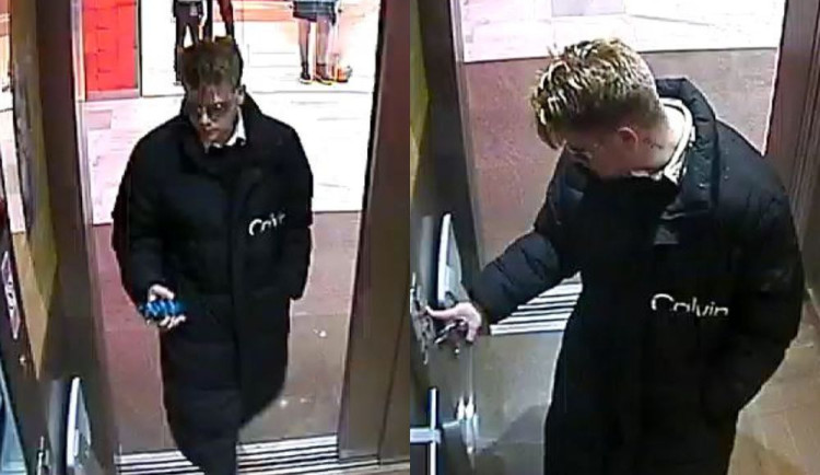 Podvodníci se vydávali za úředníky České národní banky. Připravili ženu o tři sta tisíc