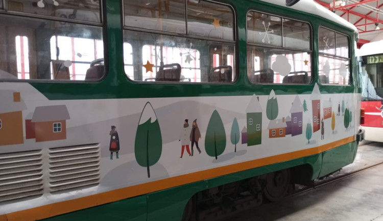 Adventní tramvaj vyjede do ulic Liberce. Přijďte si zazpívat koledy