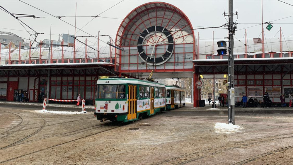 Rekonstrukce tramvajové trati do Jablonce se do konce roku nestihne. Stavbu ovlivnilo počasí
