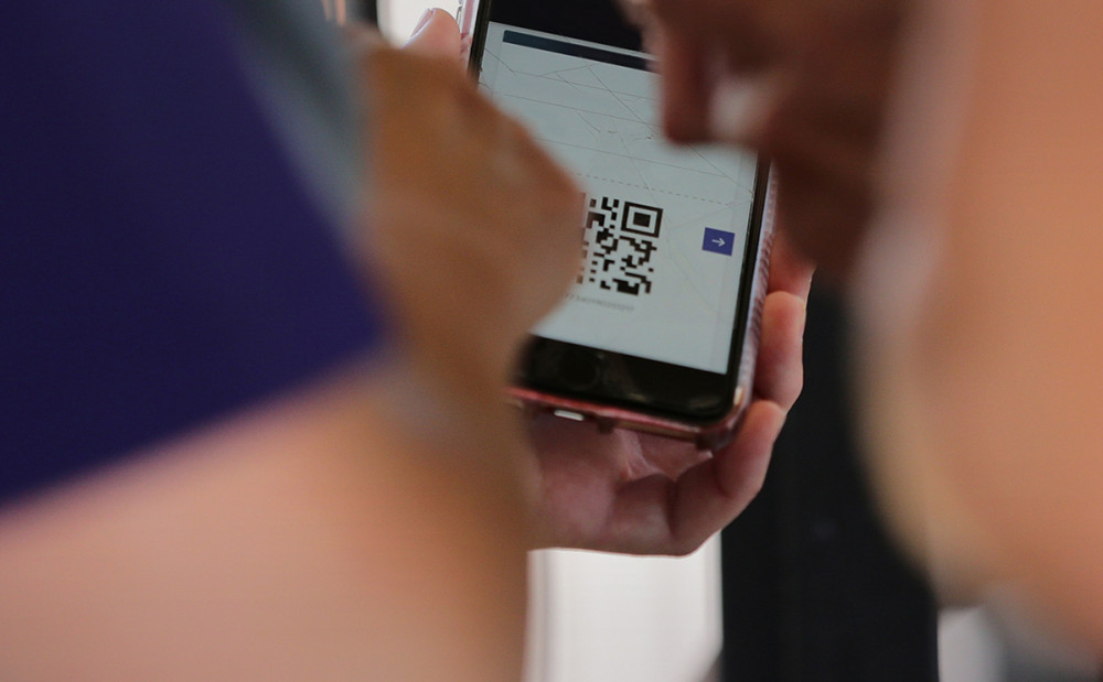 Broumovská farnost chce získat peníze na záchranu kostelů pomocí QR kódů