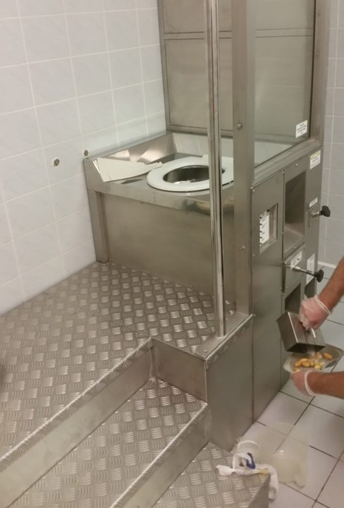 Pašeráci drog si nedají pokoj. Do Prahy kokain vozí i v těle