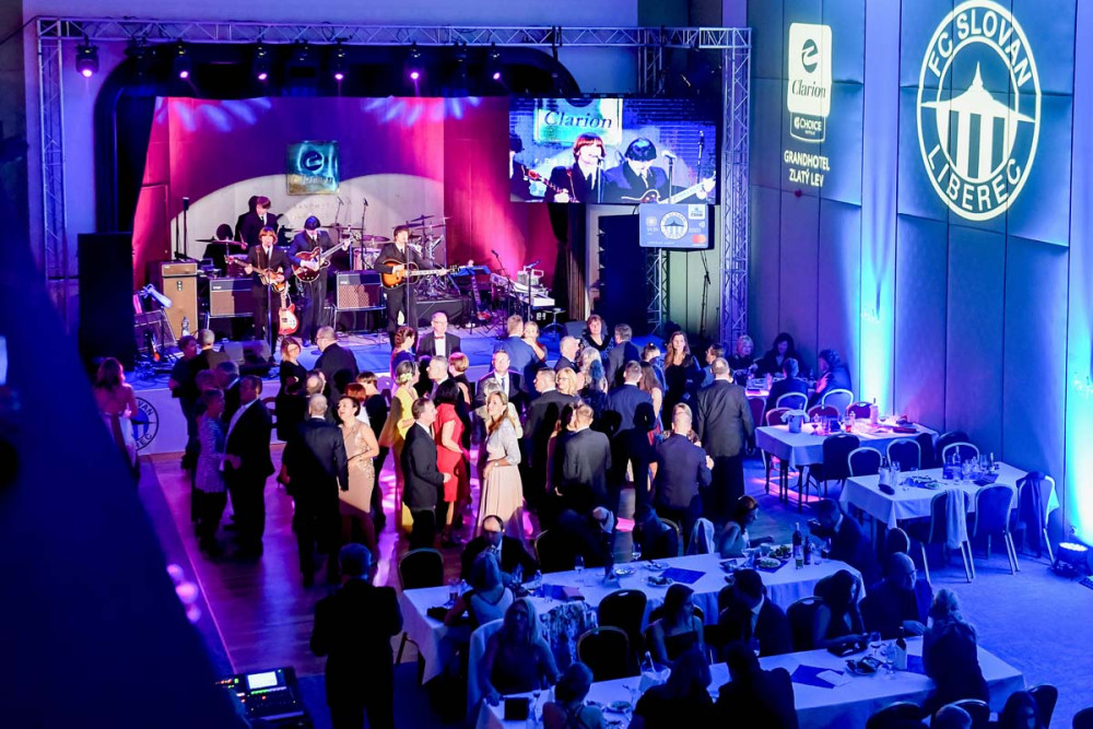 Fotbalisté Slovanu budou tančit. Na klubový ples zbývají poslední vstupenky