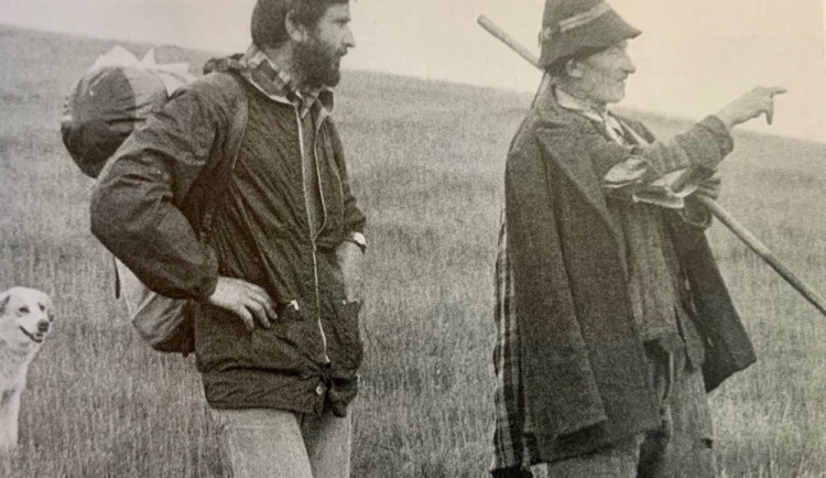 SOUTĚŽ: Vyhrajte knihu rozhovorů Aleše Palána s Miloslavem Nevrlým Náčelník