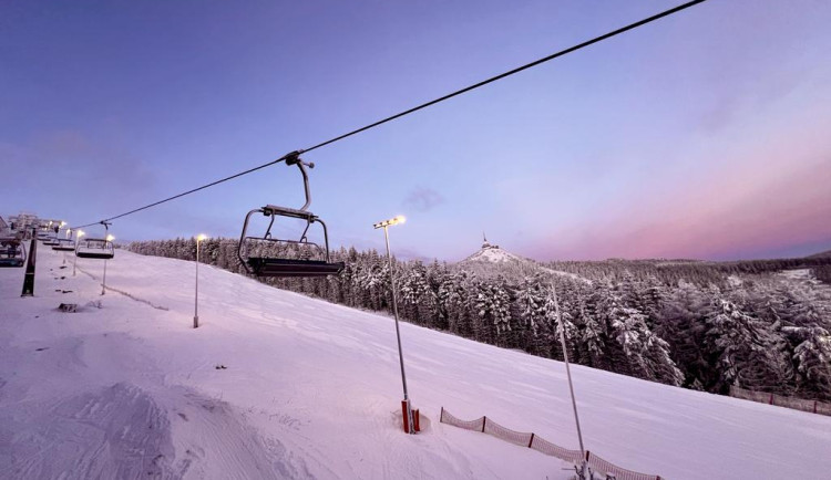 Areál na Ještědu mimo současný rozměr rozšířit nejde, ukázala SEA. Město chce s TMR jednat