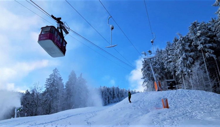 Město už dostalo studie lanovky na Ještěd. S variantami seznámí veřejnost