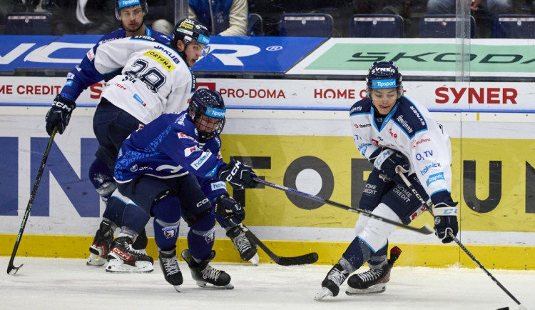 Tygři porazili Plzeň 2:1, těsnou výhru vystřelil v závěru Flynn. Derner nedohrál